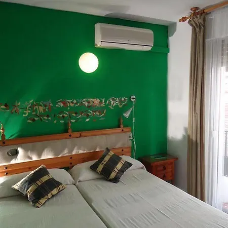 Guest house Altamar 2*